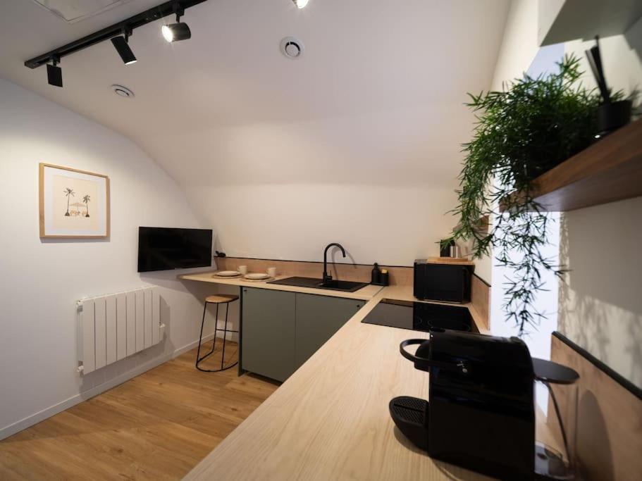 Le Cocon - Petit Studio 2 Couchages - Centre Historique Aubagne Εξωτερικό φωτογραφία